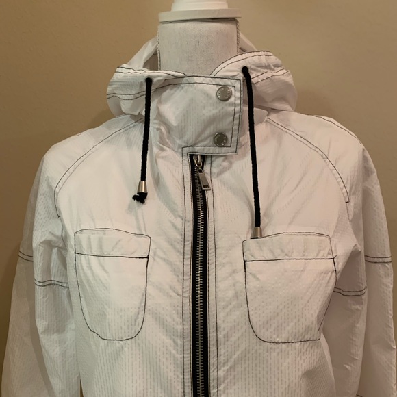 Indigo Saints White Windbreaker S NWT - Picture 5 of 6